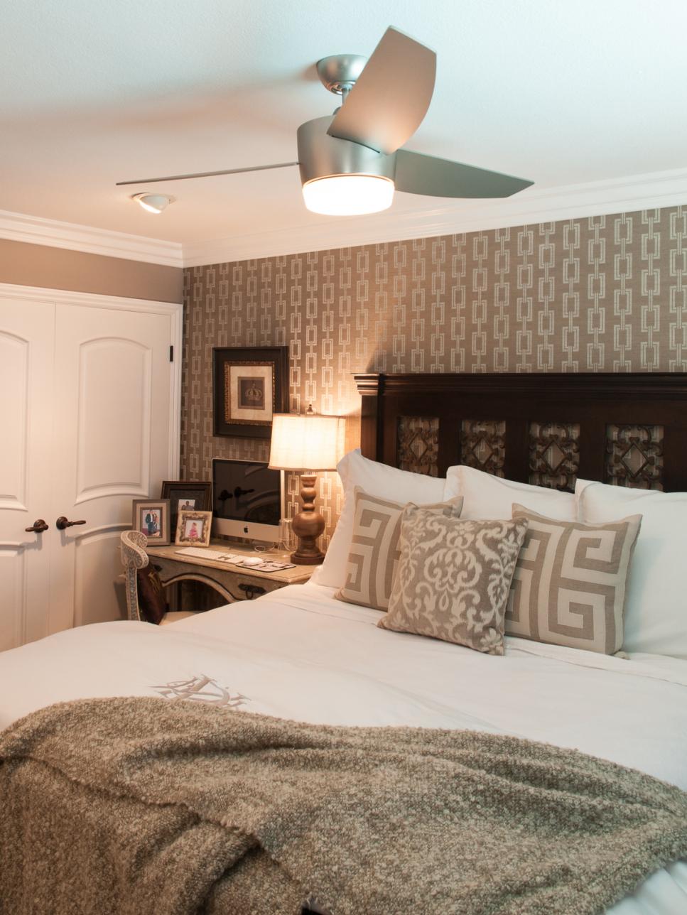 Gray Bedroom With Graphic Accent Wall Gray Contemporary Bedroom With White Bedding