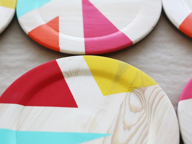Geometric Wood Chargers How to Paint Wood Chargers