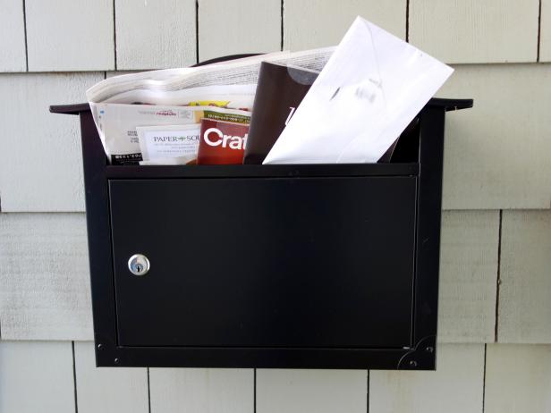 Empty Mailbox to Deter Burglars Empty Mailbox to Deter Burglars