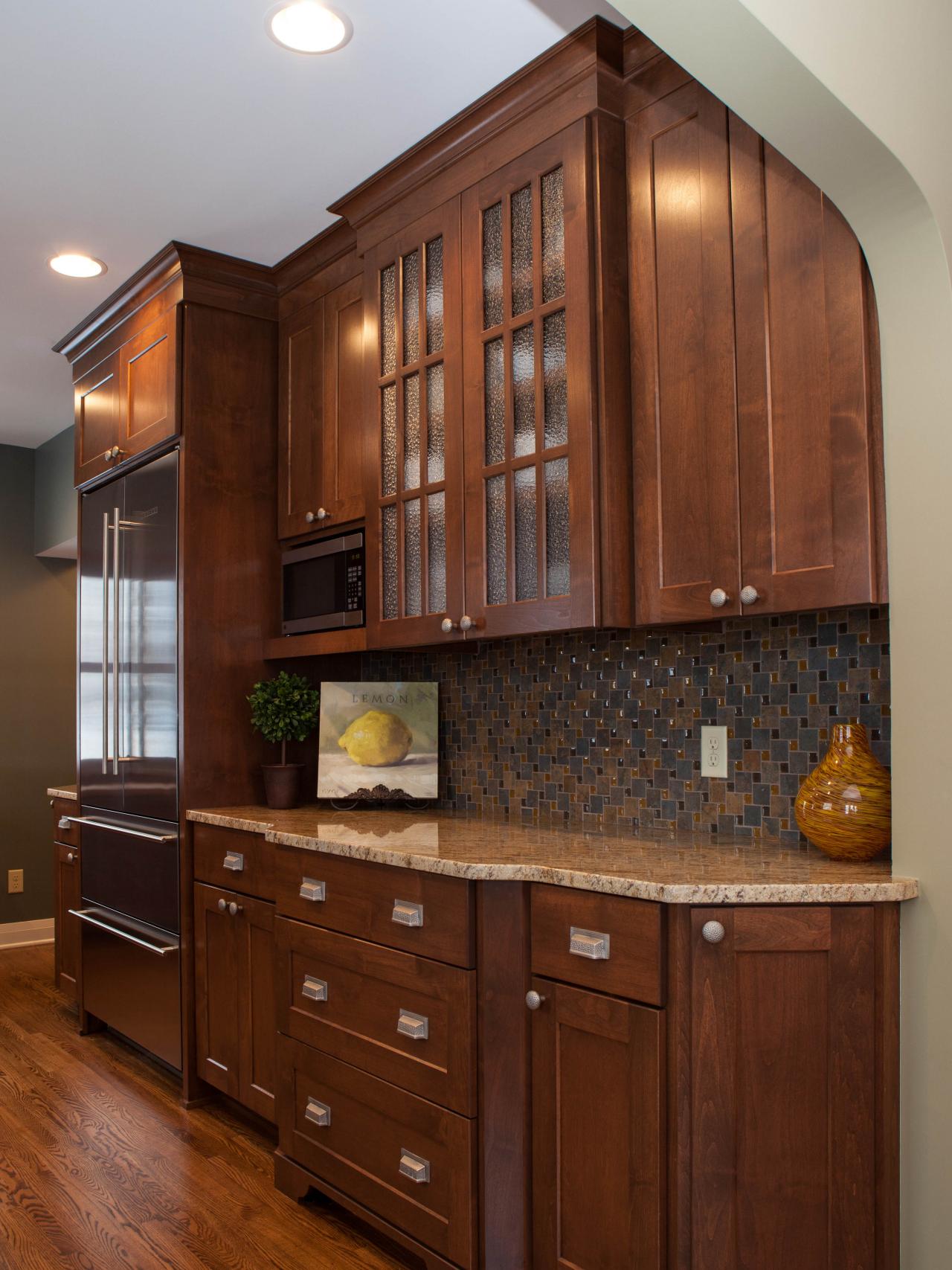 Hgtv Light Oak Cabinets Kitchen