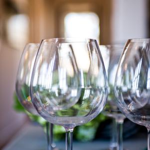 HGTV Smart Home 2014 Kitchen Glassware