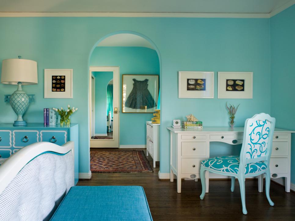 Girl's Transitional Blue Bedroom