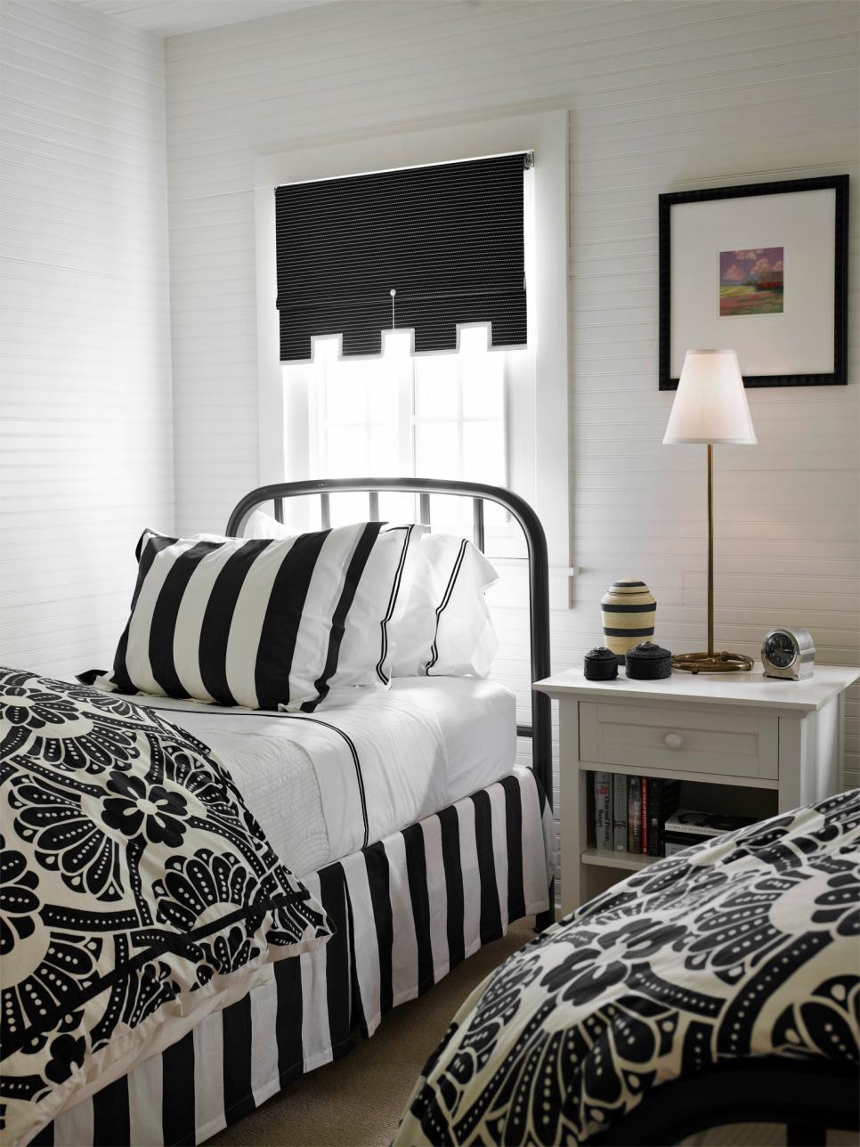 Black and White Master Bedrooms That Will Impress You Master Bedroom Ideas