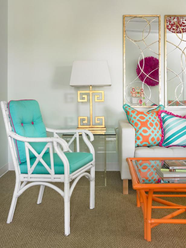 Tropical Living Room With Vibrant Throw Pillows Tropical Living Room With Vibrant Throw Pillows