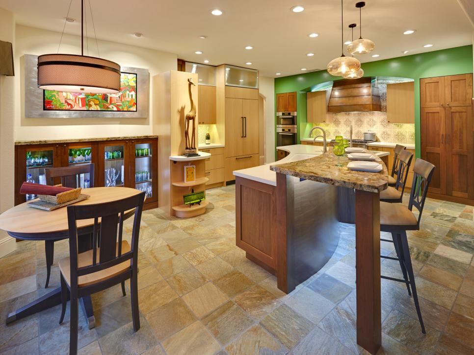 Stylish Kitchen With Green Accents 