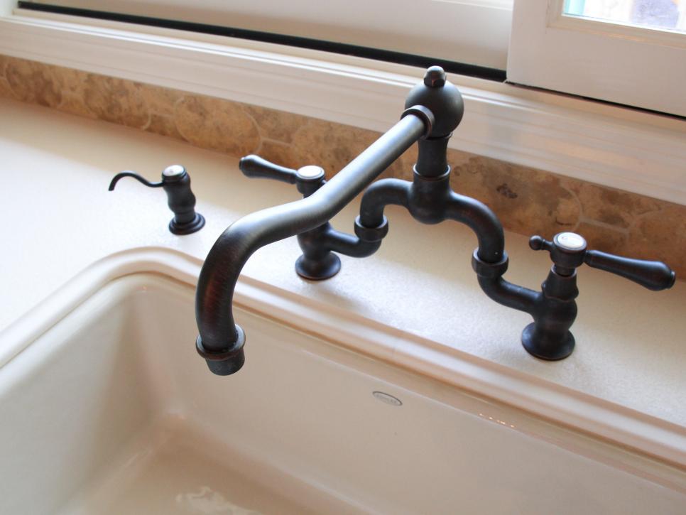 Double Handle Oil-Rubbed Bronze Kitchen Faucet