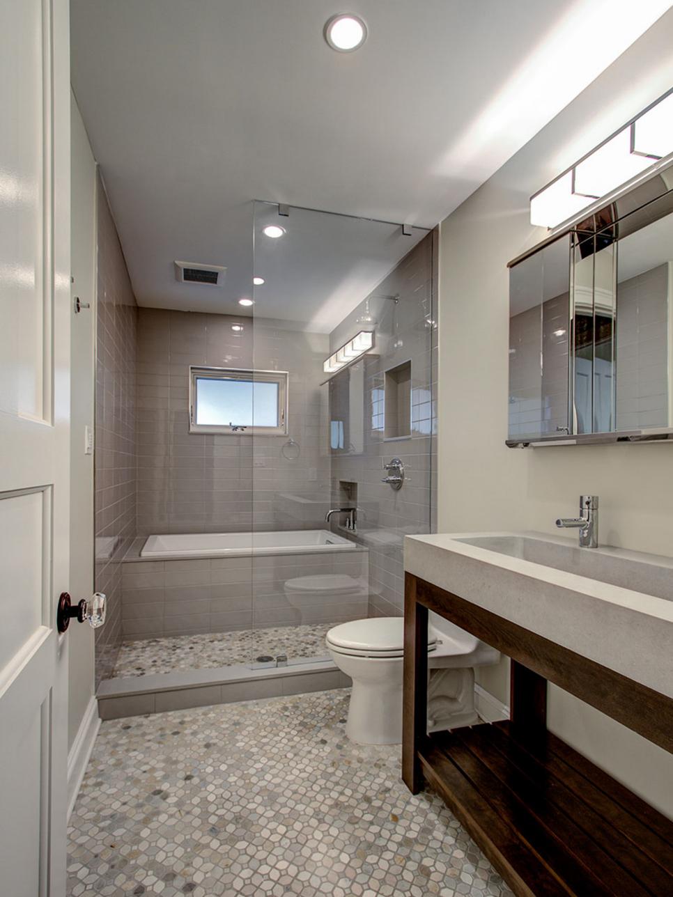 Modern Gray Bathroom 