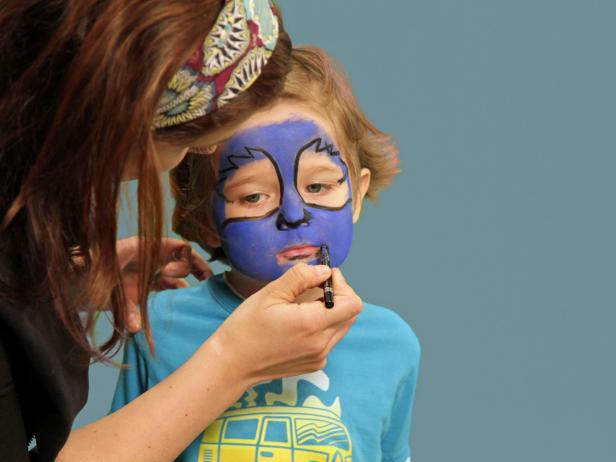Applying Dragon Makeup