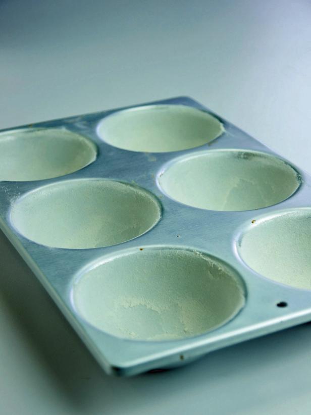 Step 1, Grease Pan Step 1, Grease Pan