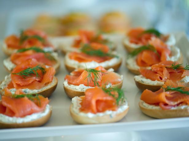 Brunch is, without a doubt, one of my favorite times of day to have a party. Fortunately, many items associated with this meal are a cinch to prepare.