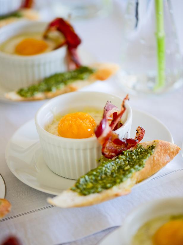Baked Eggs With Pesto and Pancetta Baked Eggs With Pesto and Pancetta