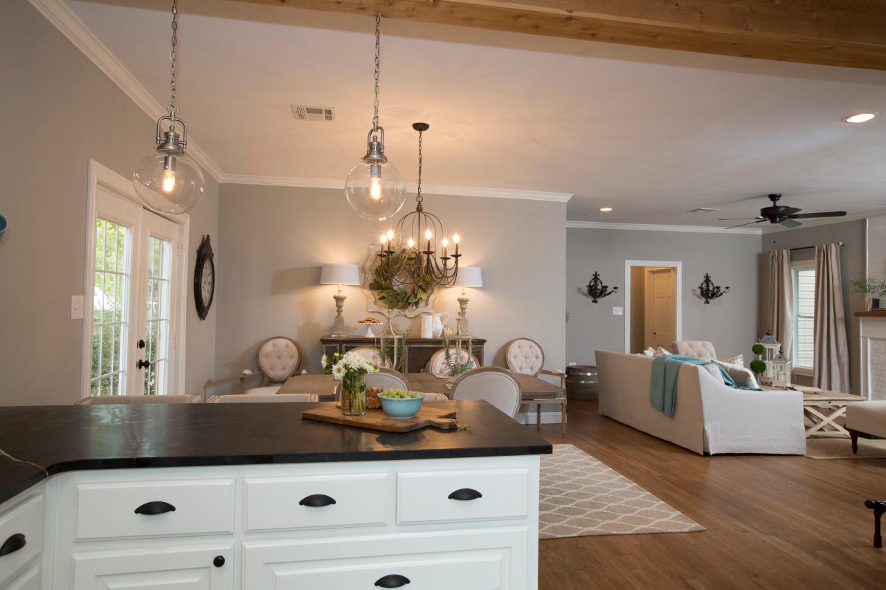 Photos | HGTV's Fixer Upper With Chip and Joanna Gaines | HGTV