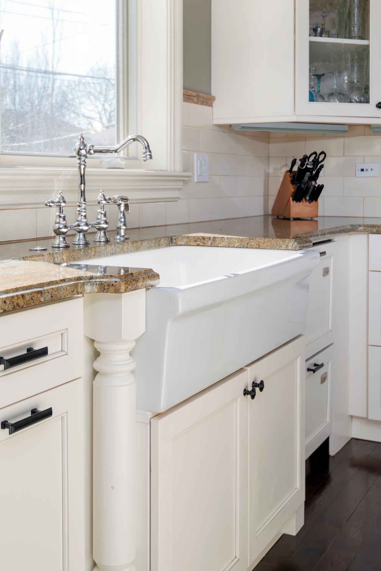 1940s Bathroom Sink