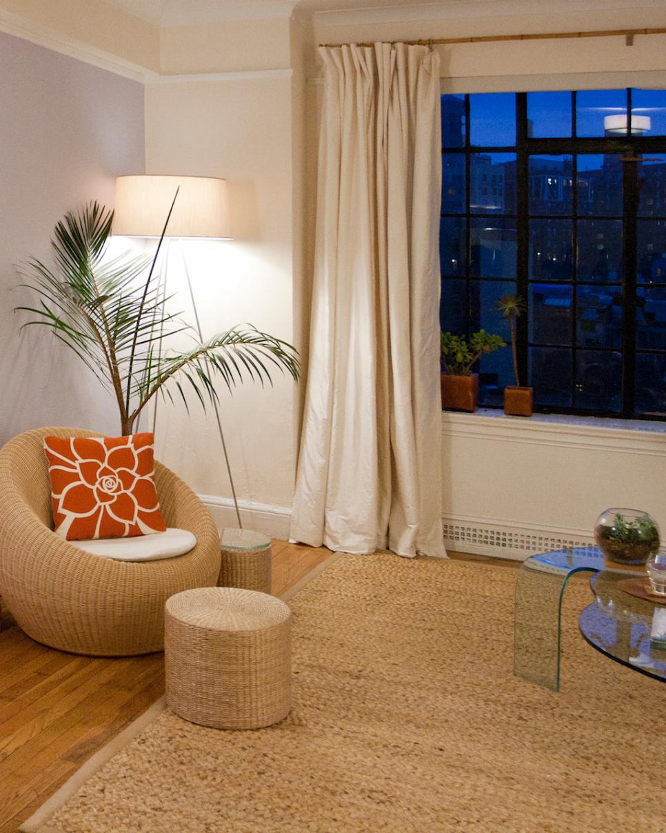 New York Apartment With Great View Apartment With Woven Chair and Ottoman
