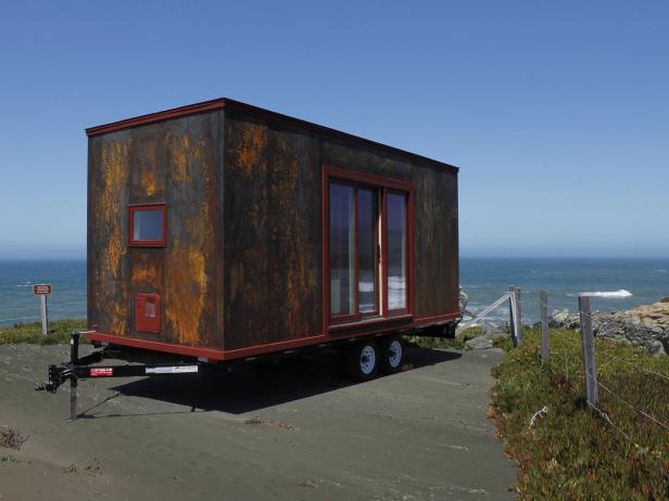Tiny Home on Wheels With Rustic Metal Exterior Tiny Home on Wheels With Rustic Metal Exterior