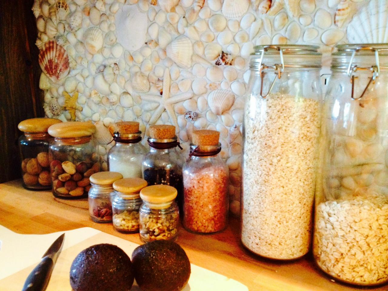diy seashell backsplash