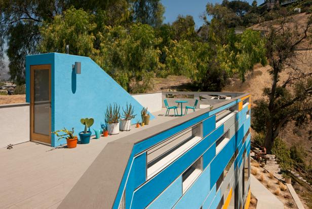 Colorful Modern House with Rooftop Patio Colorful Modern House with Rooftop Patio
