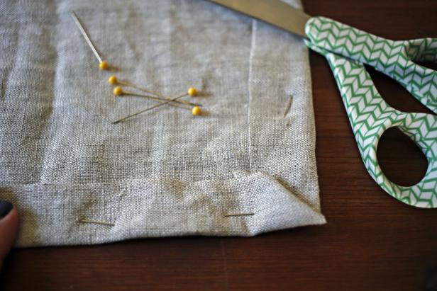 Pin Corners Pin Corners