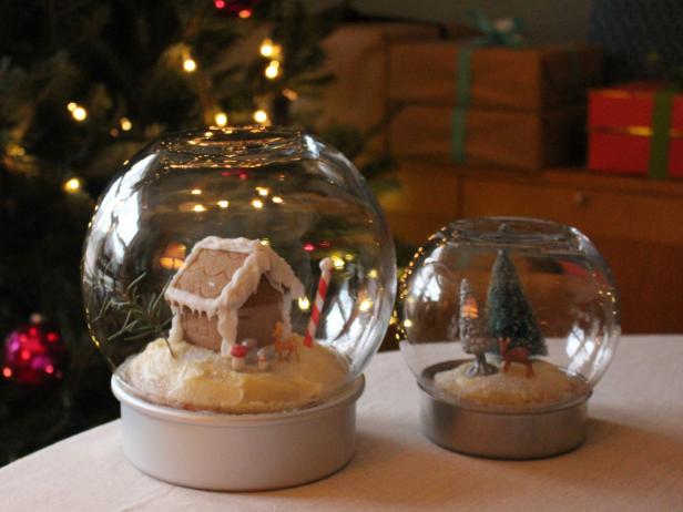 A Pair of Edible Snow Globes A Pair of Edible Snow Globes