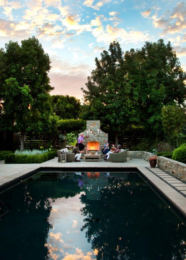 A Reflective Outdoor Swimming Provides This La Jolla Garden With Added Depth A Reflective Outdoor Swimming Provides This La Jolla Garden With Added Depth