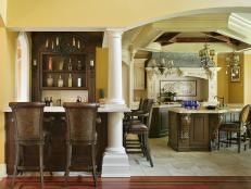 Traditional Wet Bar With Barstools