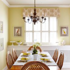 Cozy Cottage-Style Dining Room