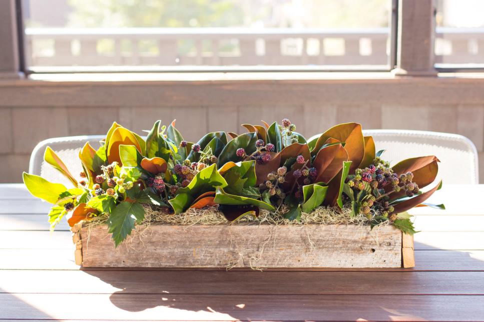 11 Simple and Stylish DIY Floral Centerpieces 10 Tips for Easy Entertaining HGTV