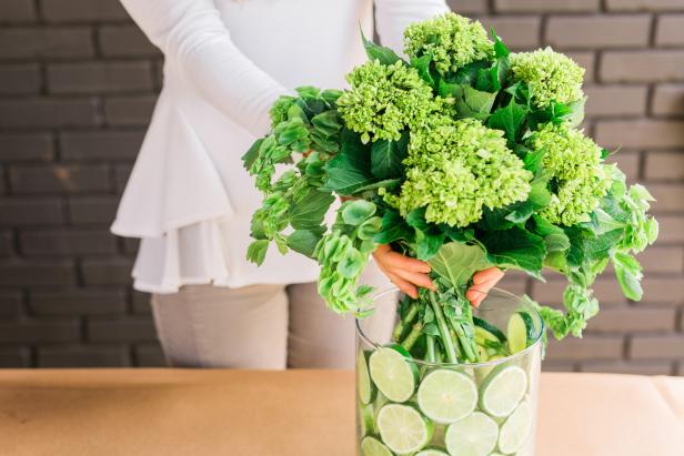 Place Bouquet & Adjust Limes Place Bouquet & Adjust Limes