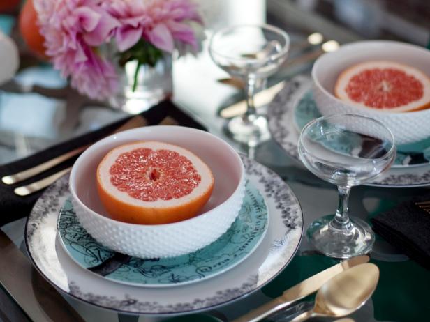 Spring Brunch Table Setting With Grapefruit Spring Brunch Table Setting With Grapefruit