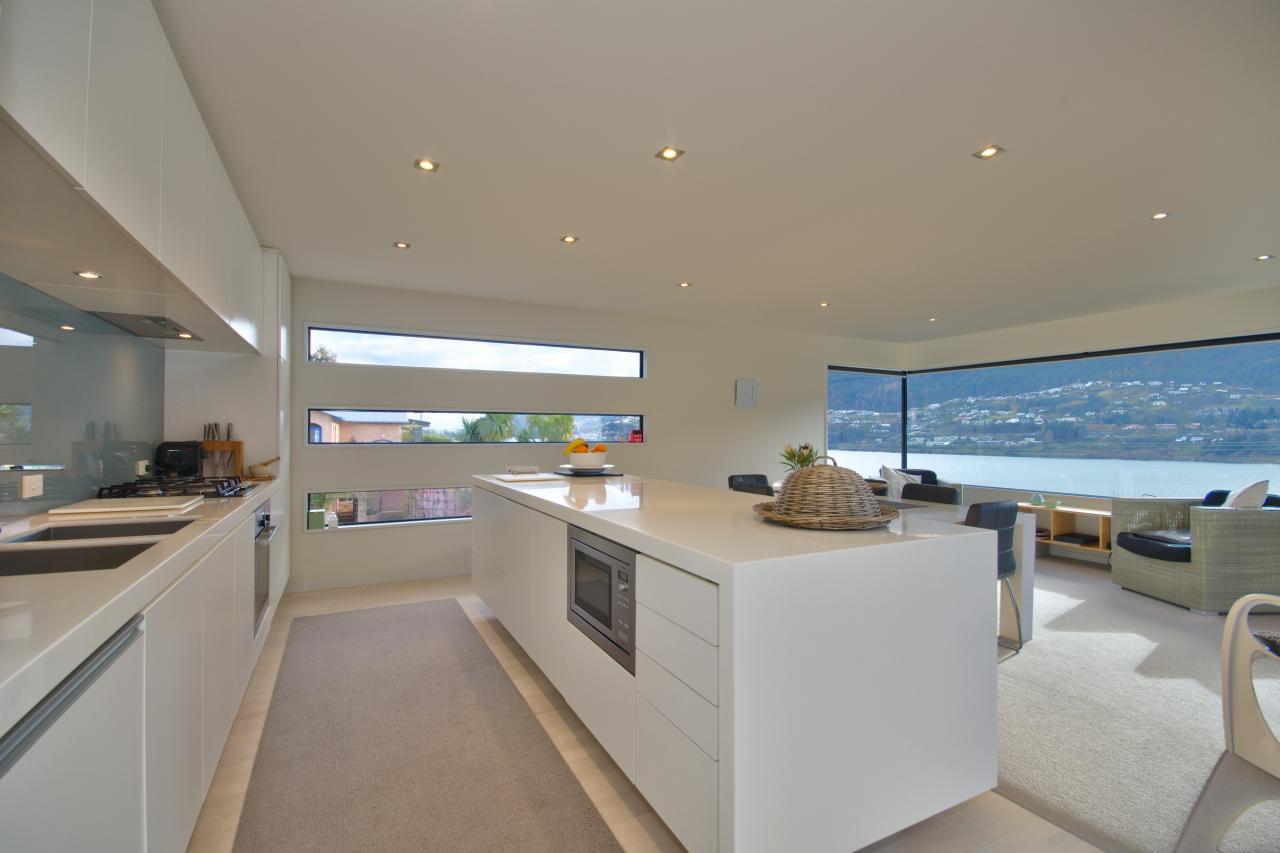 Kitchen View Lake Wakatipu Home in Queenstown New Kitchen View Lake Wakatipu Home in Queenstown New