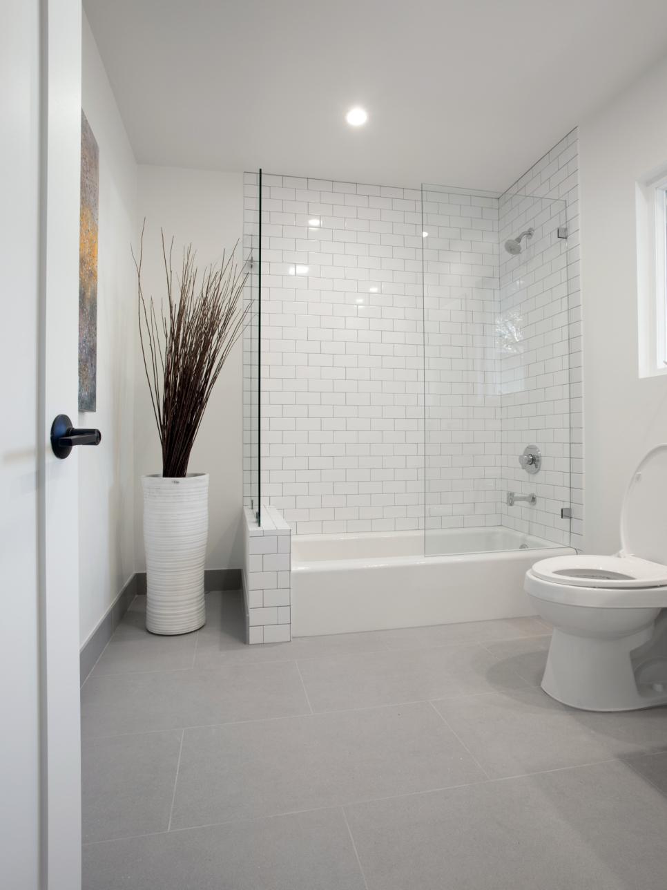 Excellent Flip: Bright White Modern Guest Bathroom Bright White Modern Guest Bathroom Renovation