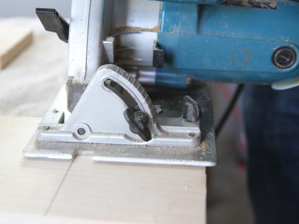 Glue the interior edge on the end of the cornice box.