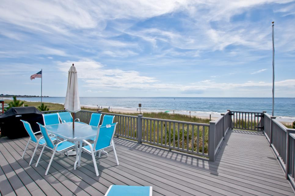 Tour a Beach Cottage in Westerly, R.I. Ultimate House Hunt 2015 HGTV