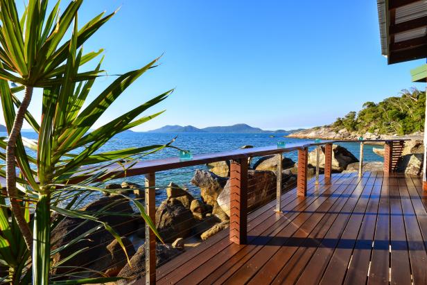Ocean View: Open Plan Villa on East Bedarra Island, Australia Ocean View: Open Plan Villa on East Bedarra Island, Australia