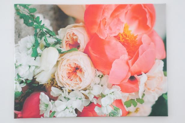 DIY Bold Floral Fabric Canvas DIY Bold Floral Fabric Canvas