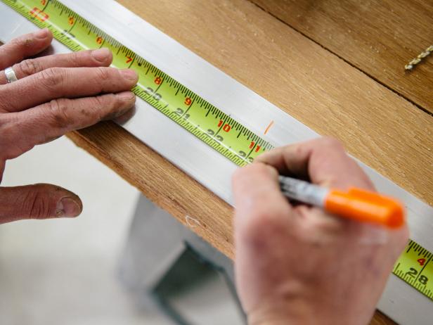 Measure Aluminum Bars Measure Aluminum Bars