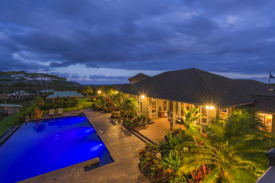 Tour a Tropical Paradise Property in Omao, Hawaii Ultimate