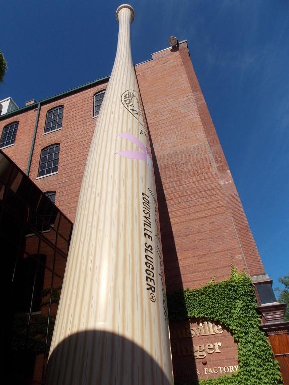 World's Biggest Baseball Bat World's Biggest Baseball Bat