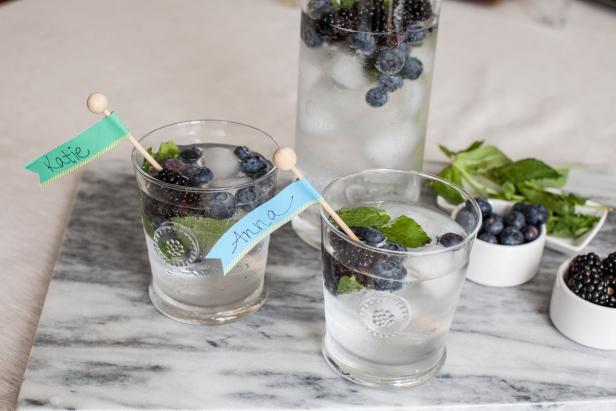 How to Host a Party in a Small Space How to Host a Party in a Small Space