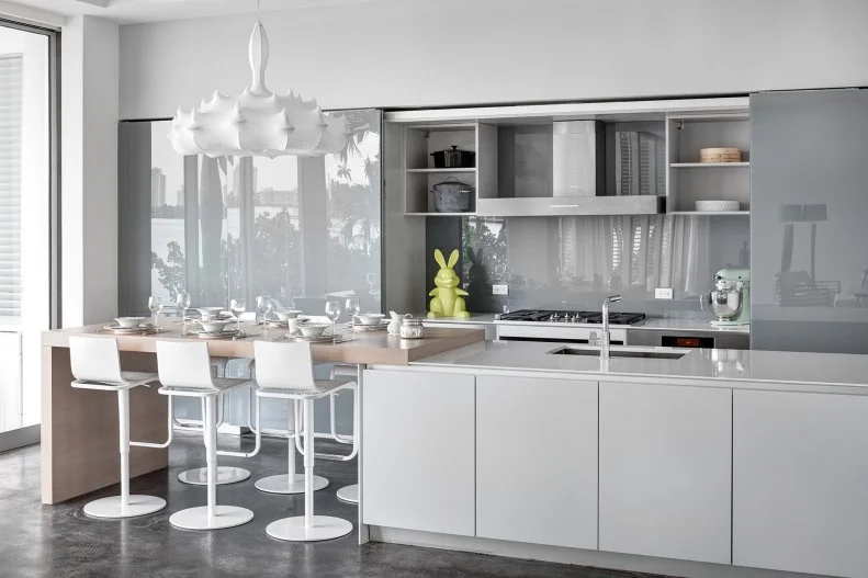 White Modern Kitchen