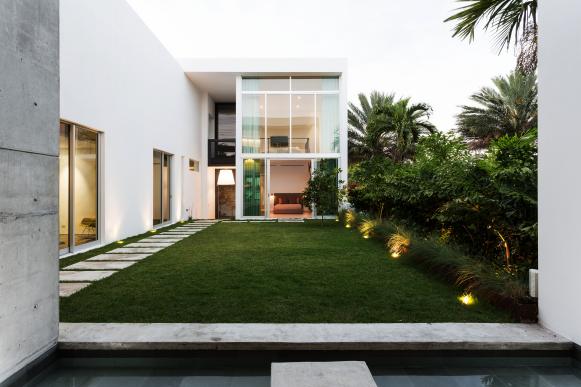 Grassy Modern Courtyard