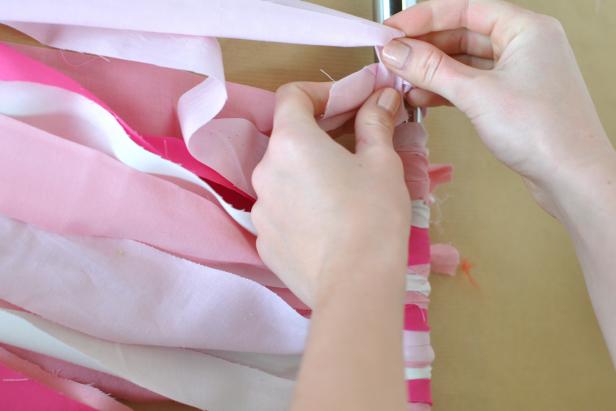 How to Make a Bonjour Bebe Backdrop How to Make a Bonjour Bebe Backdrop