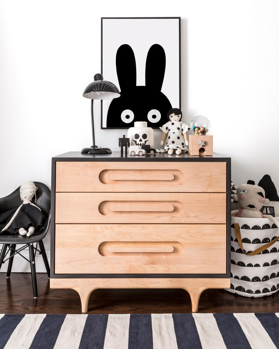 Contemporary Dresser: Children's Bedroom Simplistic Wooden Dresser