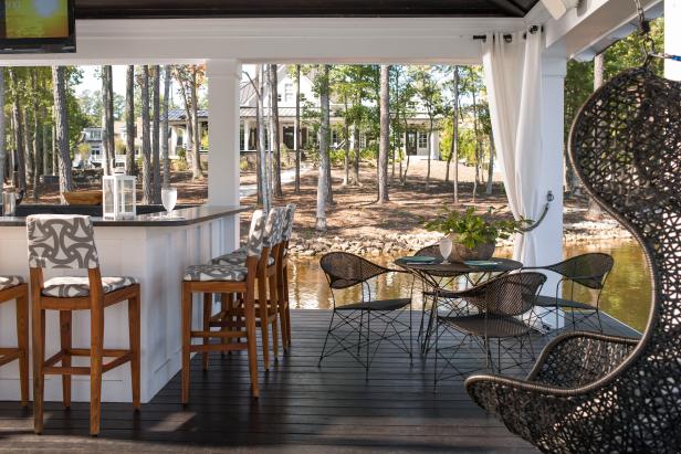 Dining Area & Bar on Elevated, Lakeside Deck Dining Area & Bar on Elevated, Lakeside Deck