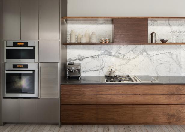 Neutral Modern Kitchen With Marble Backsplash Neutral Modern Kitchen With Marble Backsplash