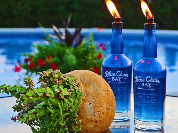 DIY Glass Bottle Citronella Torch DIY Glass Bottle Citronella Torch