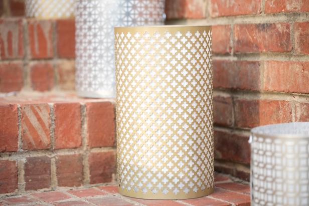 DIY Mesh Luminaries DIY Mesh Luminaries