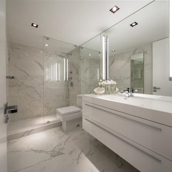 Upscale Beach House Bathroom Upscale Beach House Bathroom