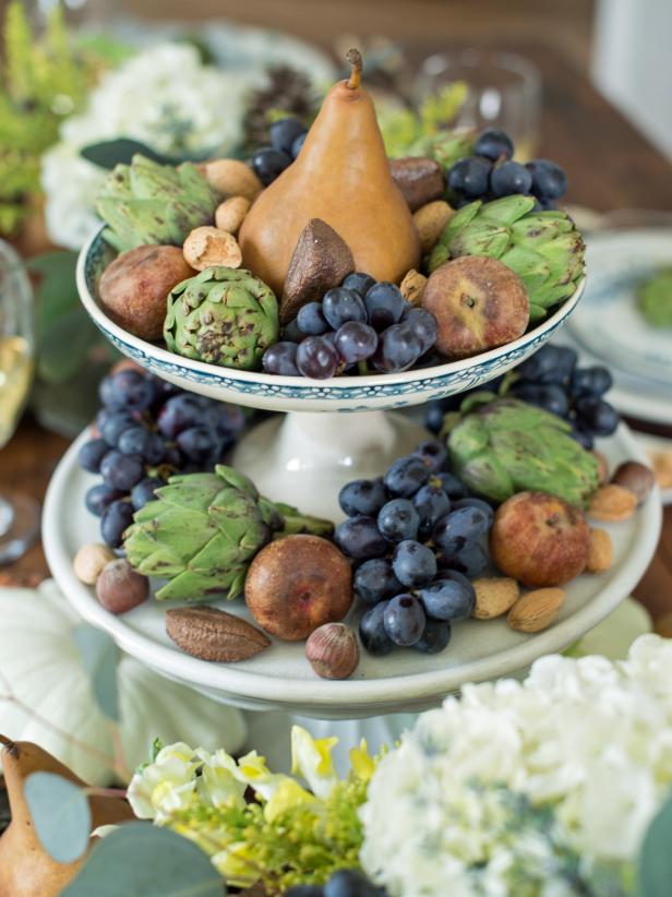 Cake-Stand Centerpiece Full of Fall Fruit Cake-Stand Centerpiece Full of Fall Fruit