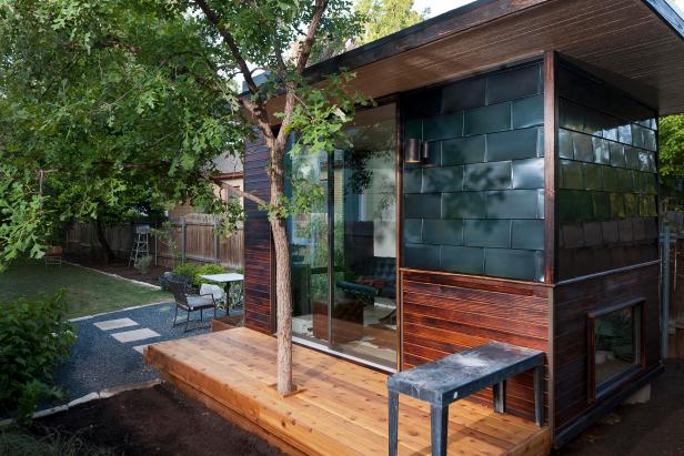 Backyard Studio Office With Metal Tiles Backyard Studio With Metal Tiles